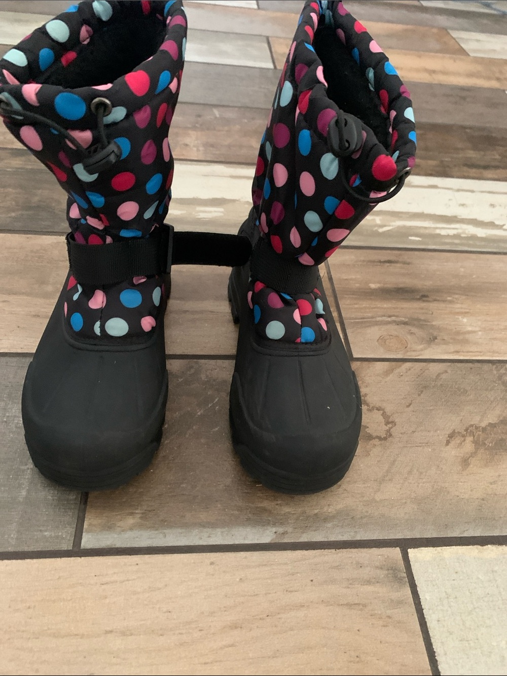Kid polka dot winter boots